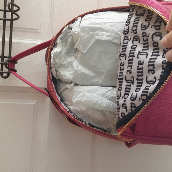SOLD! Juicy Couture Backpack Raspberry Tart Lovelock NWT small pink - Picture 4 of 8